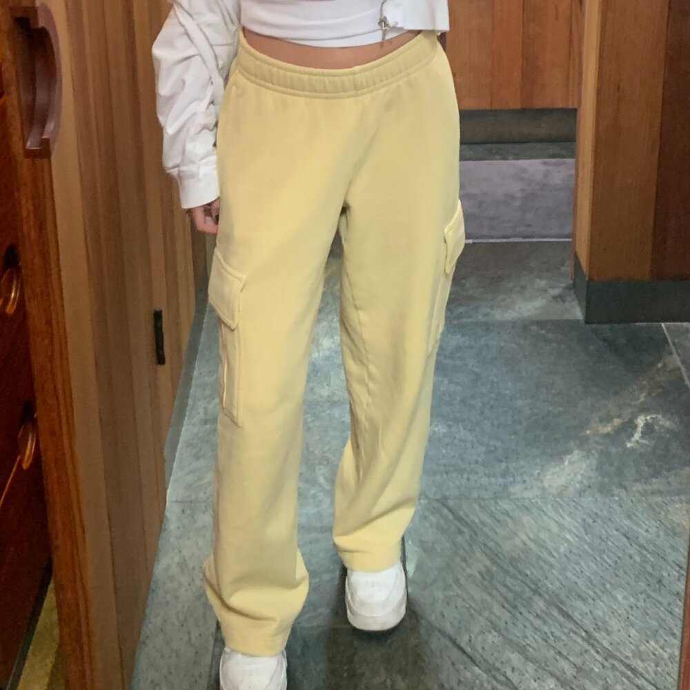 Aritzia Cozy Sweatfleece Mega Cargo™ Sweatpant